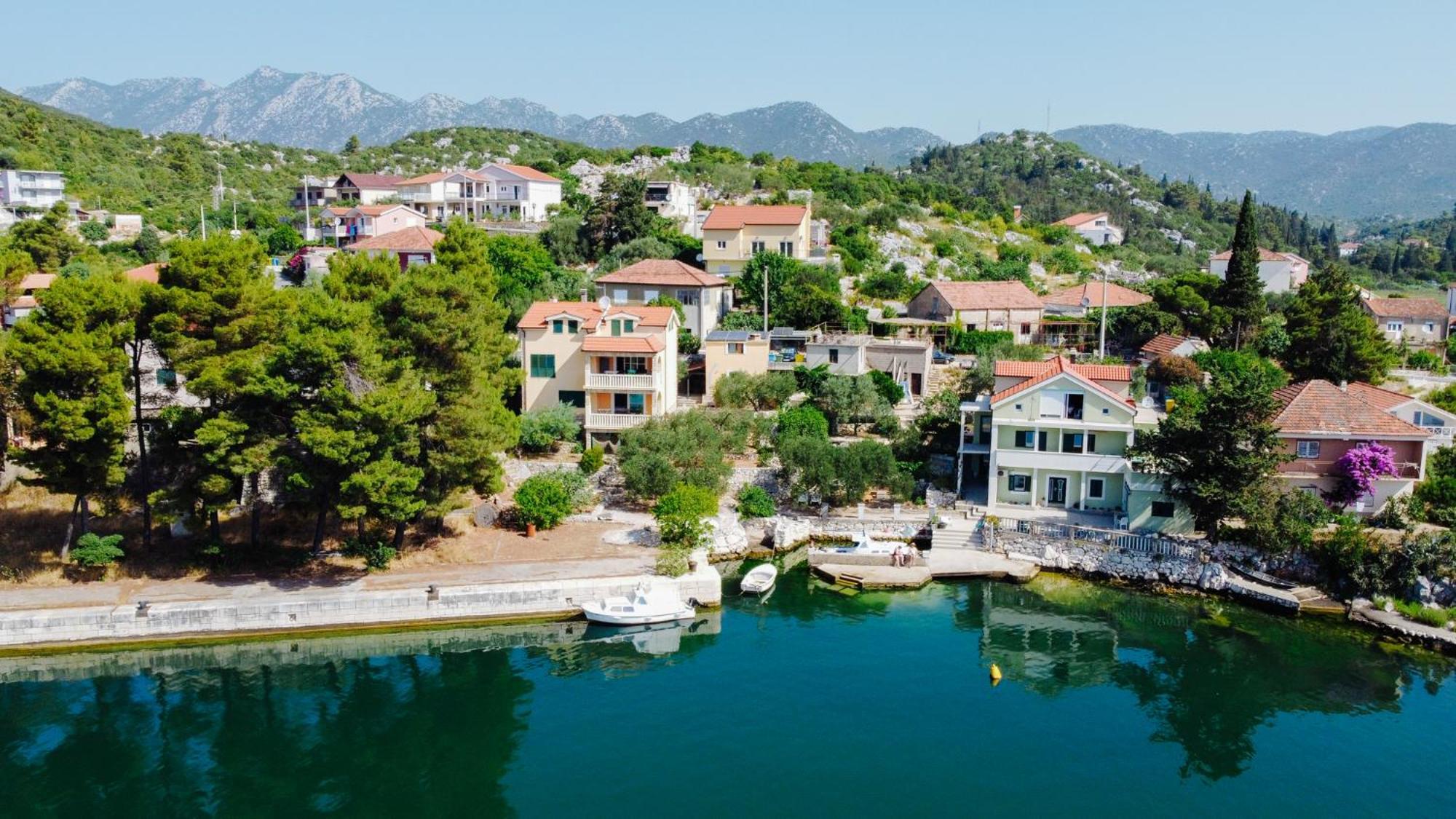 Apartmani Portina Bacina Luaran gambar